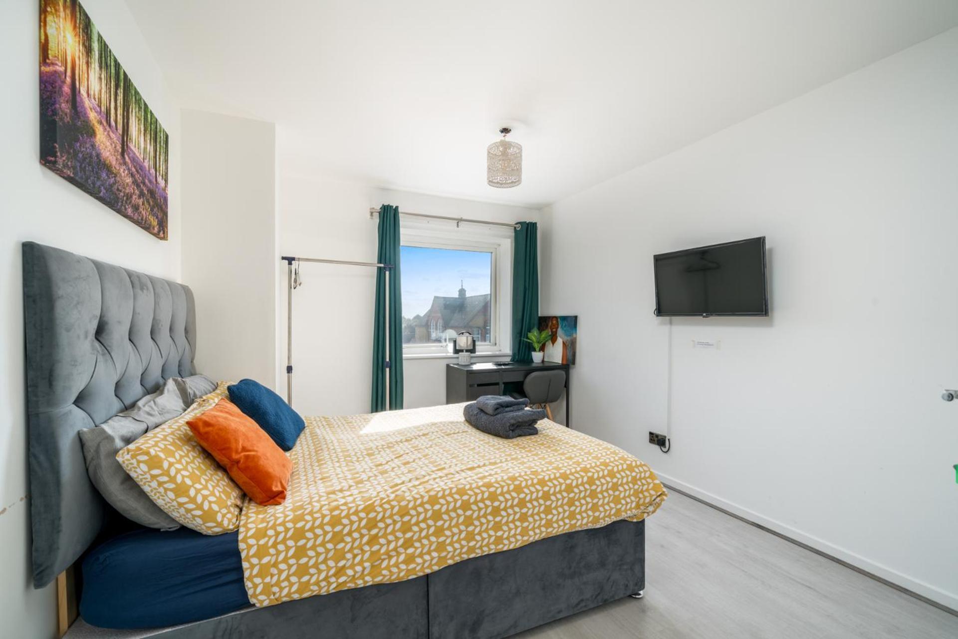 Private Room In London Enfield With Parking Εξωτερικό φωτογραφία