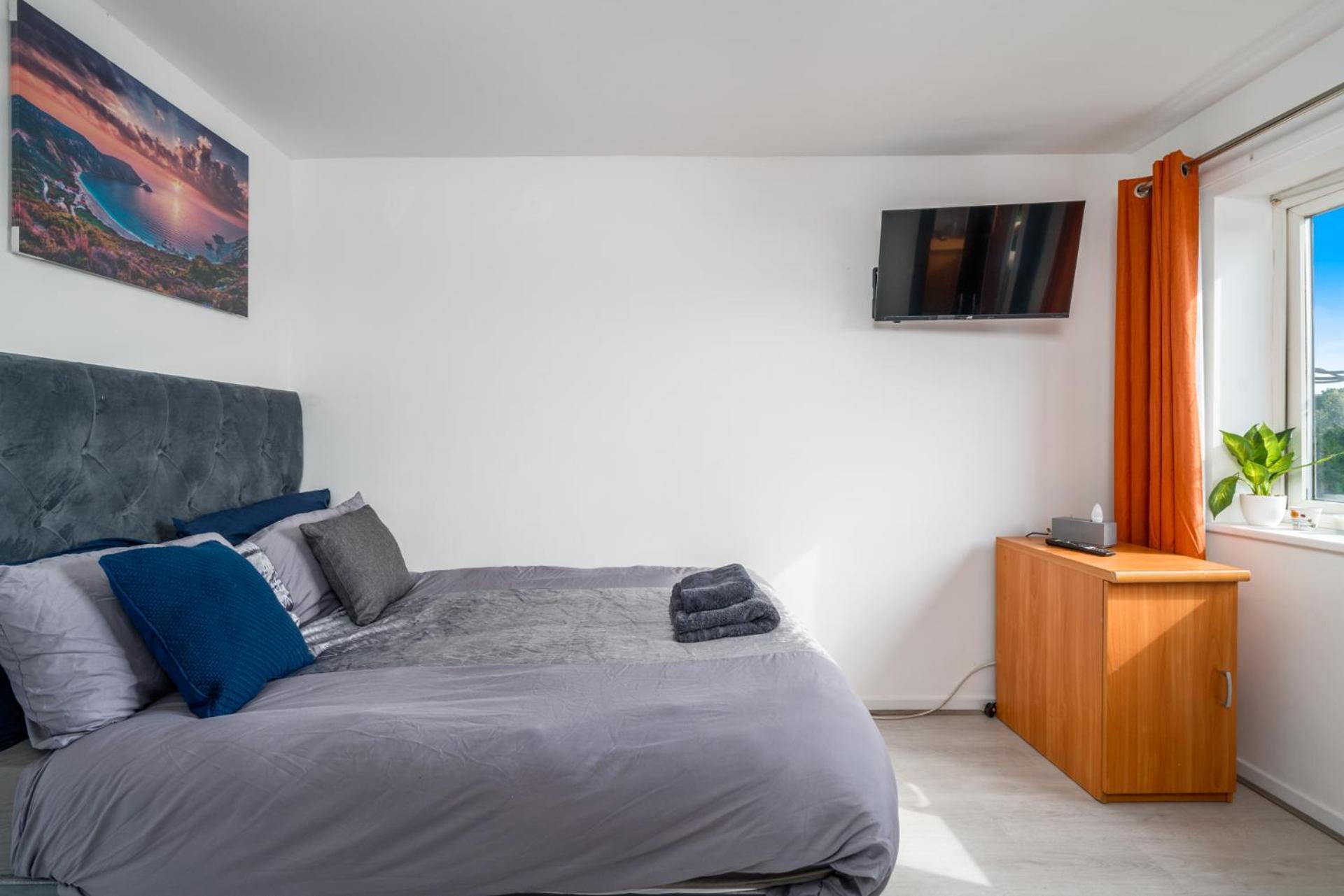 Private Room In London Enfield With Parking Εξωτερικό φωτογραφία